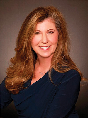 Dana Deaton - Headshot