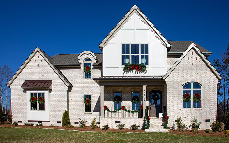 Holiday House Tour - Building Dimensions - Exterior Holiday House Tour - Building Dimensions - Exterior